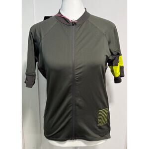 NWT RAPHA Pro Team SS Cycling Jersey Triathlon Training Gray Size M